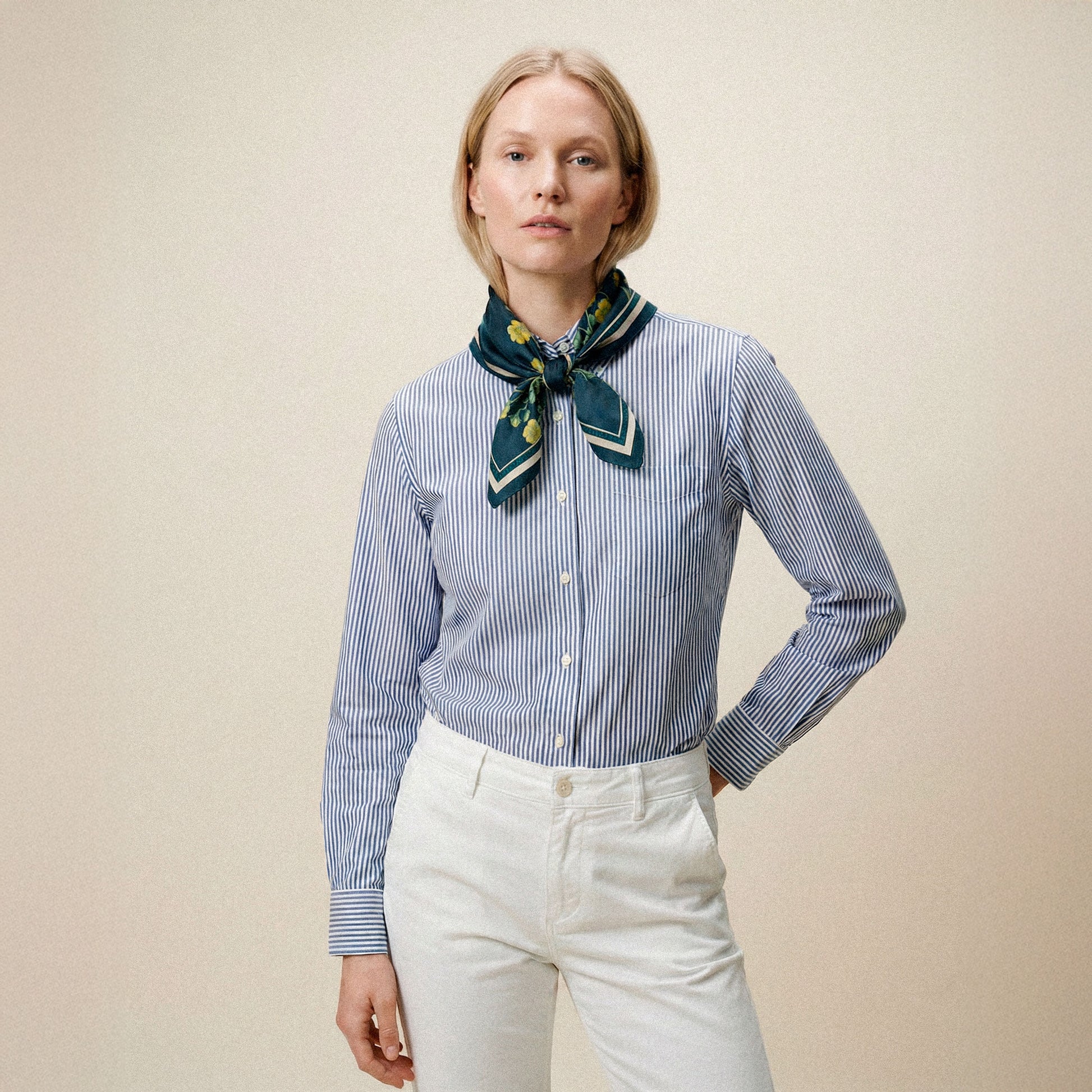 Flora Danica Denmark Blue Potentilla silketørklæde Small scarf Dark Blue