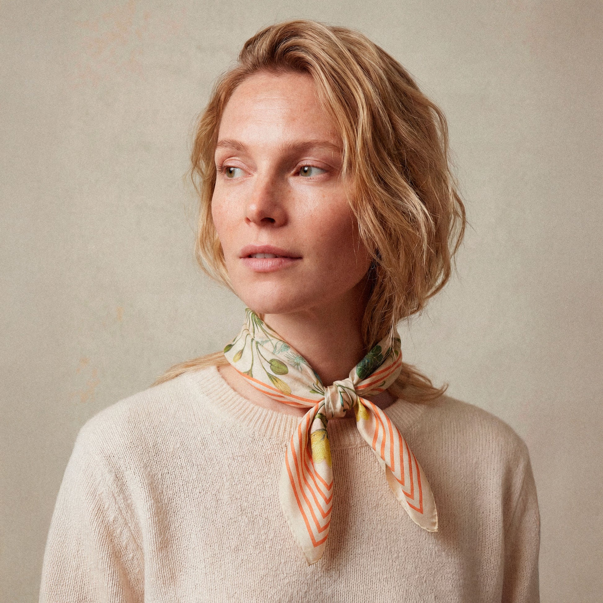 Flora Danica Denmark Candy Striped Blossom 53 silketørklæde Small scarf Candy Striped Blossom