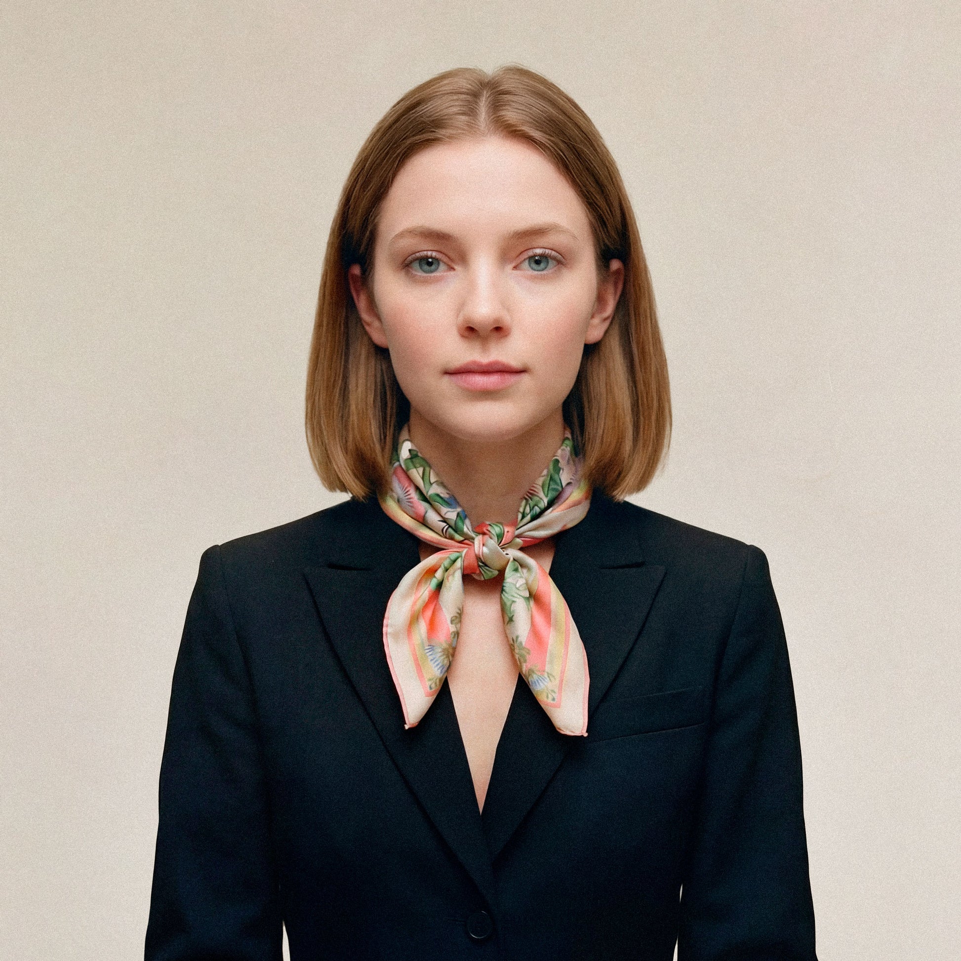 Flora Danica Denmark Coral Botanica 53 silketørklæde Small scarf Coral Botanica scarf