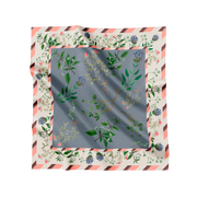 Flora Danica Denmark Flowering Garden silketørklæde Large scarf Flowering Garden Gray/Off-white