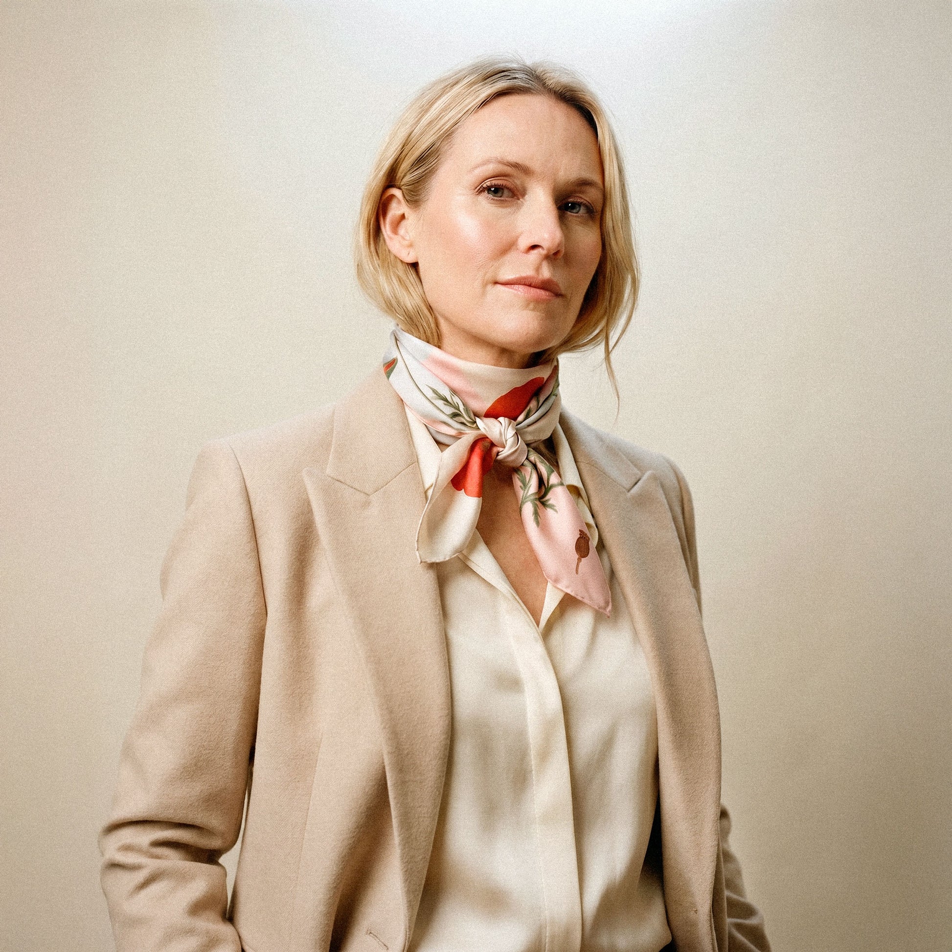 Flora Danica Denmark Four Square Poppy 70 silketørklæde Medium Dobbeltsided scarf Four Square Poppy