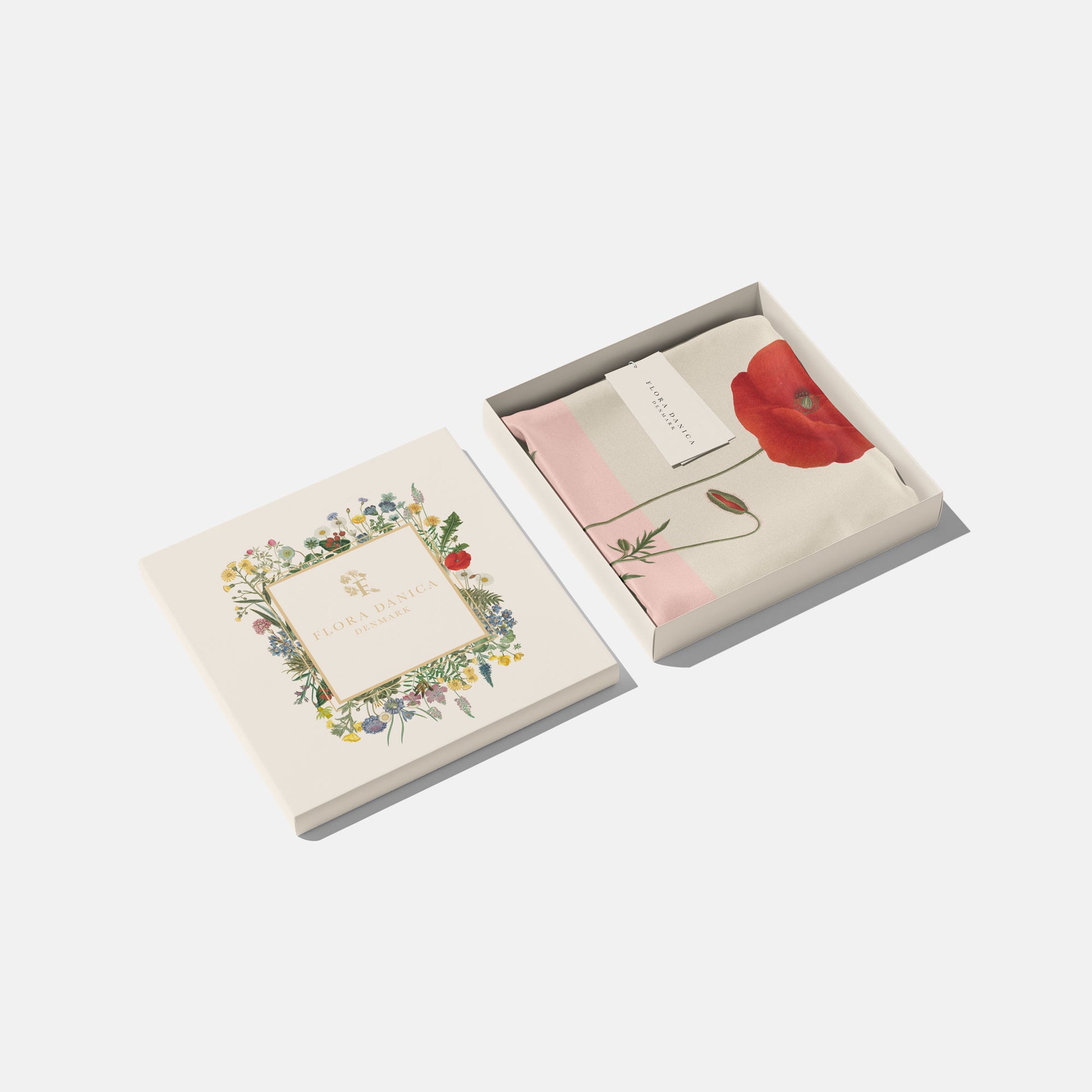 Flora Danica Denmark Four Square Poppy silketørklæde Large scarf Four Square Poppy