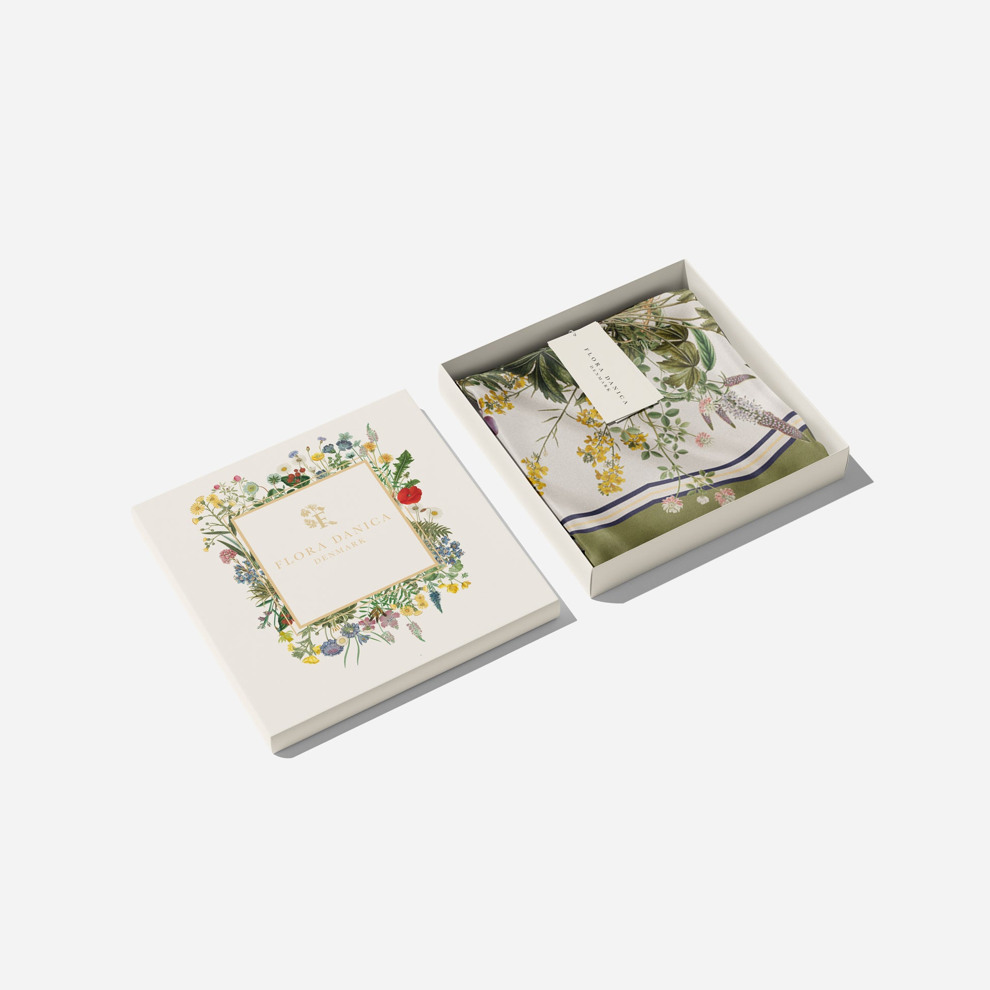 Flora Danica Denmark Green Double Flora silketørklæde 70 Medium Dobbeltsided scarf Green Flora