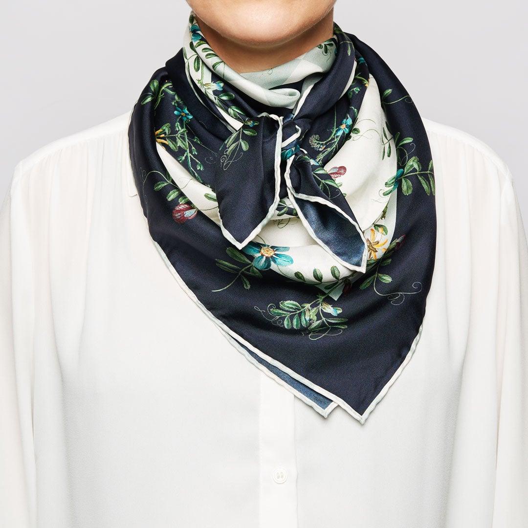 Flora Danica Denmark Green Flower Dot Checker silketørklæde Large scarf Green Flower Dot Checker