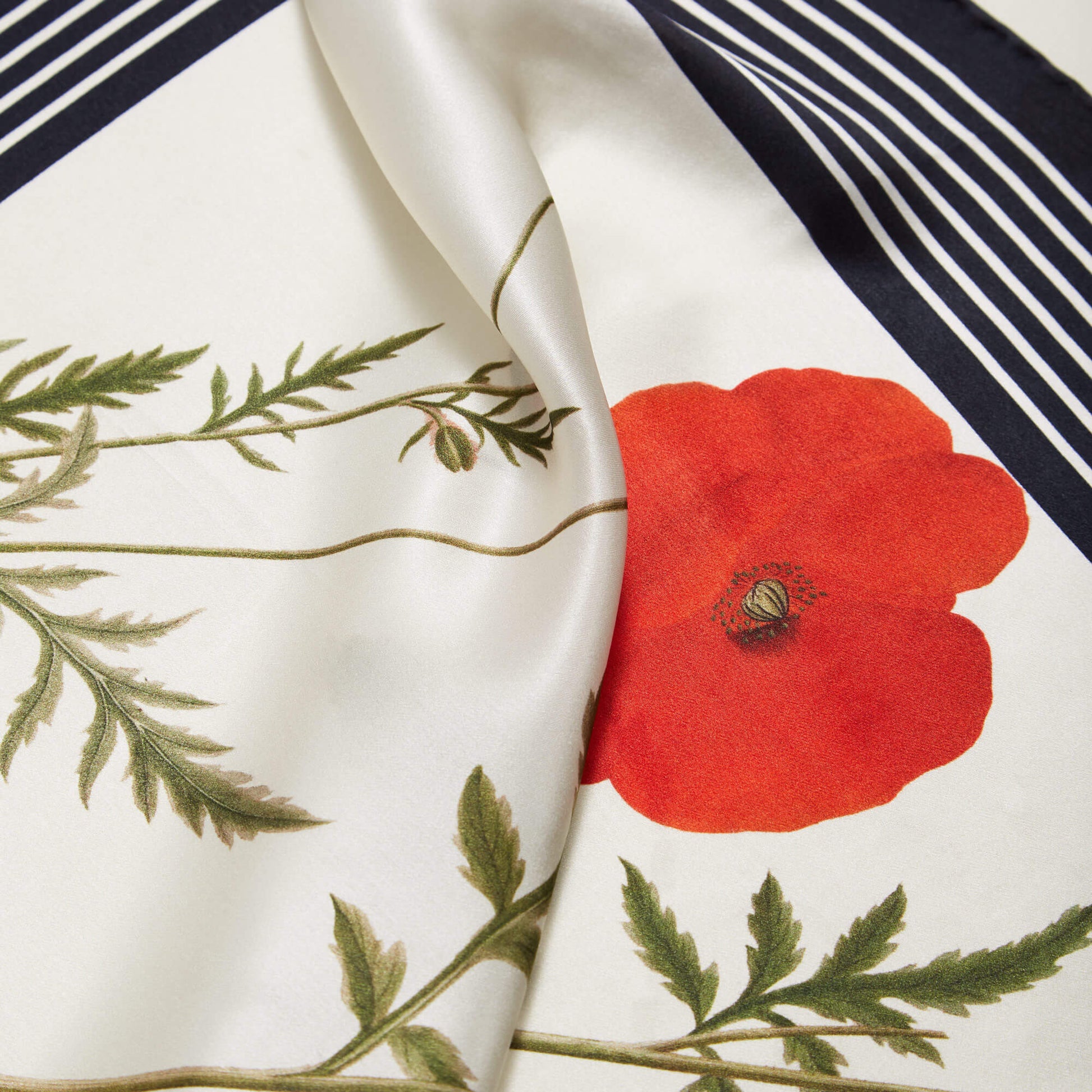 Flora Danica Denmark Poppy In White silketørklæde Small scarf Poppy In White