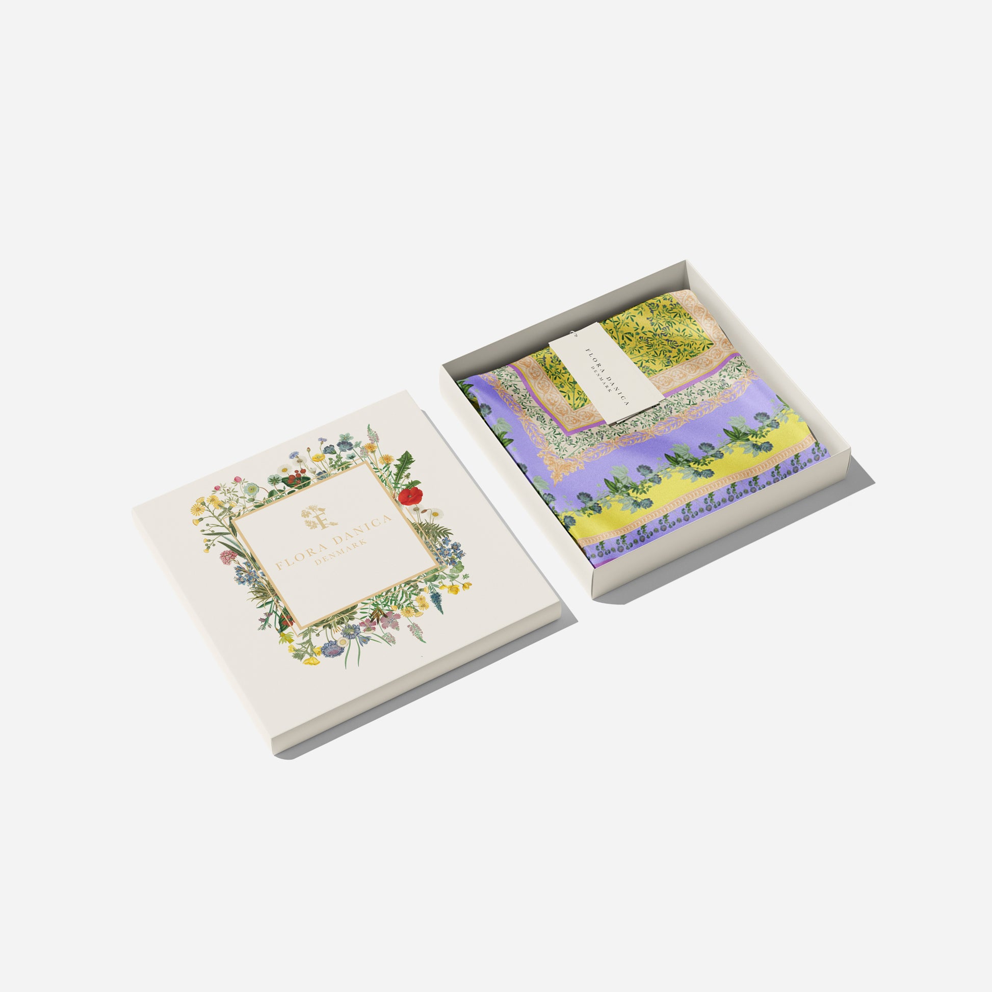 Flora Danica Denmark Sherbert Garden silketørklæde 70 Medium Dobbeltsided scarf Sherbert Garden scarf Yellow/purple