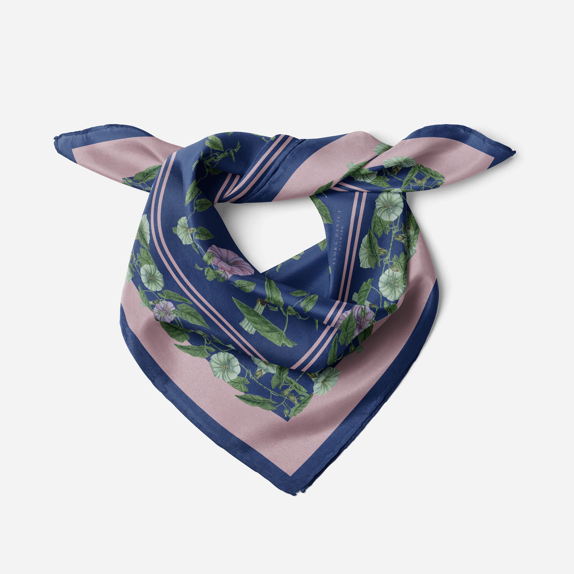 Flora Danica Denmark Violet Nightshade 70 scarf Medium Dobbeltsided scarf Violet-Nightshade purple