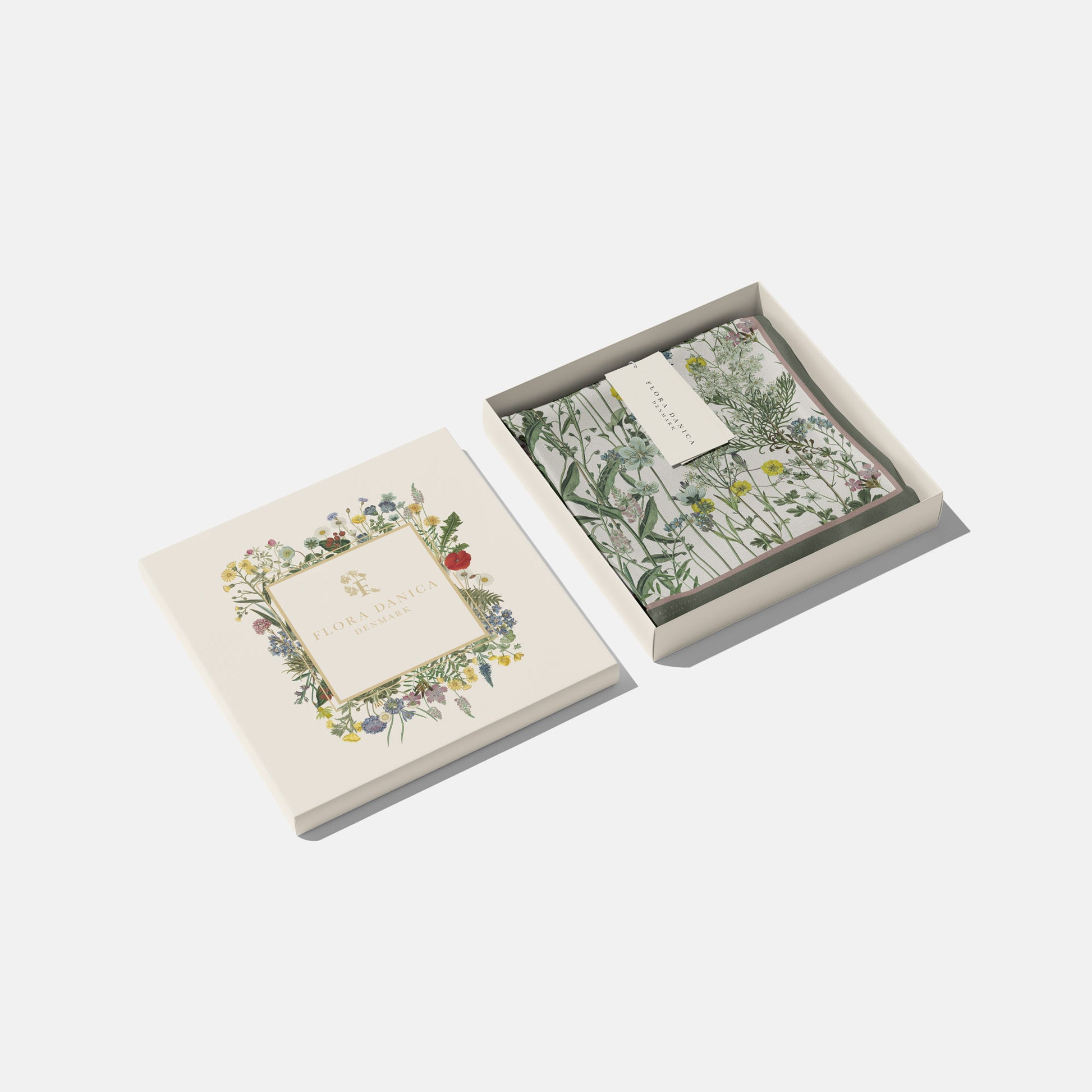 Flora Danica Denmark Wild Bloom 70 silketørklæde Medium Dobbeltsided scarf Wild-Bloom Green