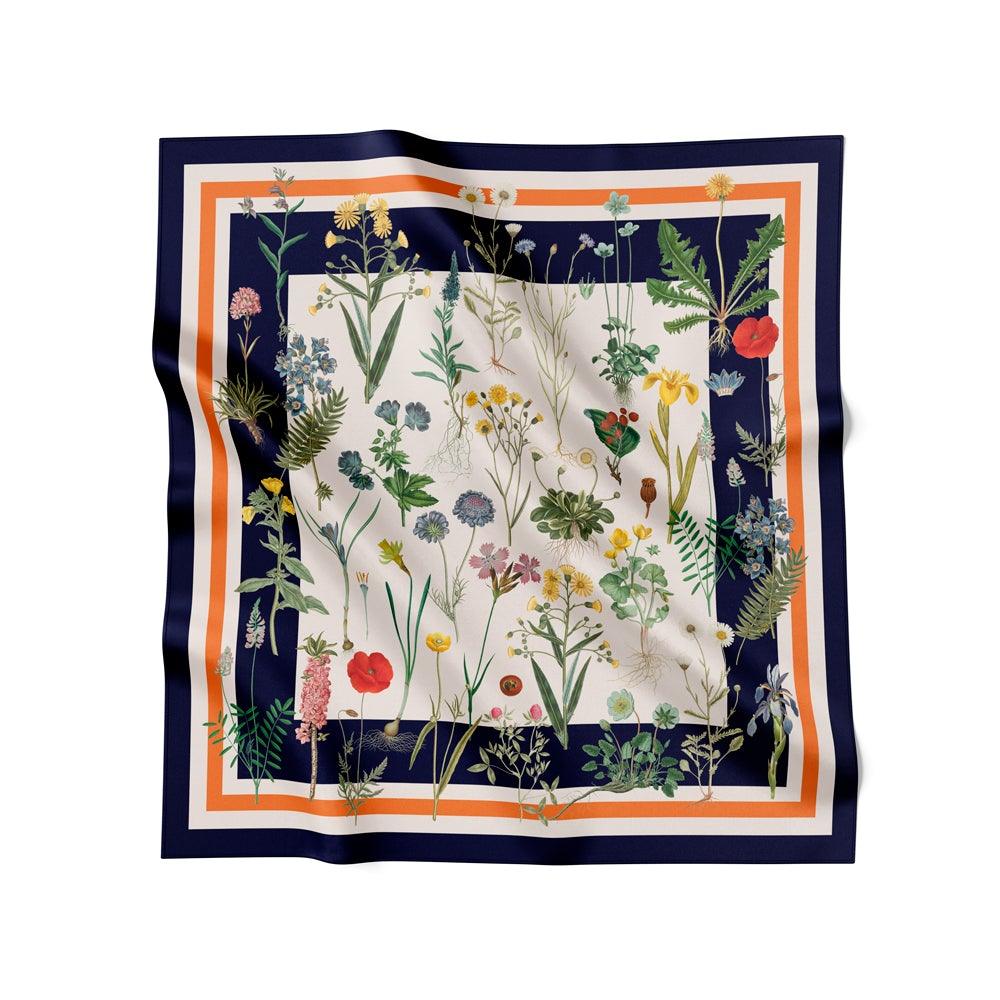 Flower Field silketørklæde - FLORA DANICA DENMARK
